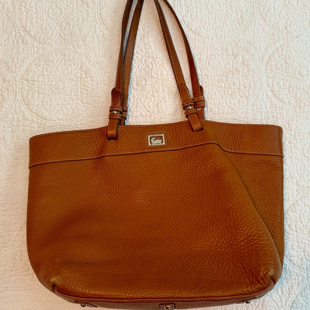 Dooney & Bourke Brown Leather Tote Structured Design